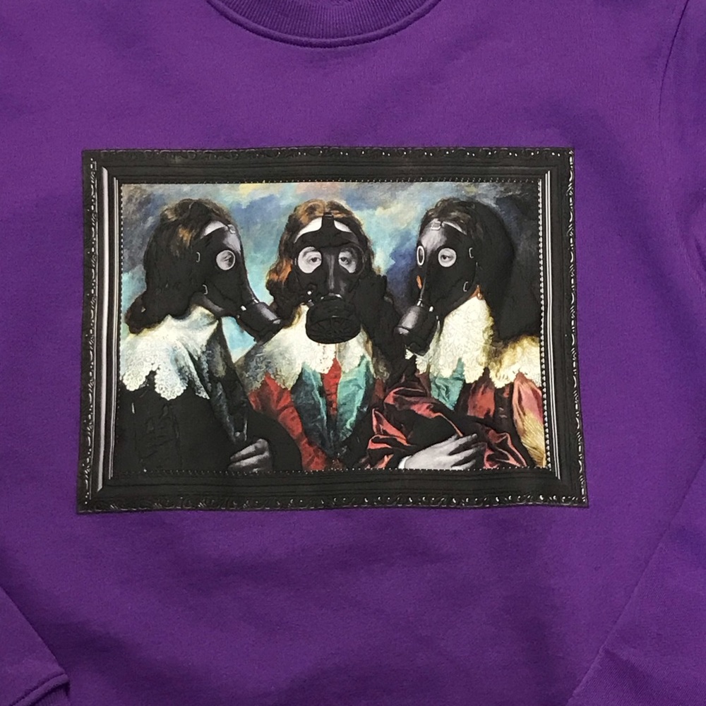 Crewneck - Picture 2 of 4